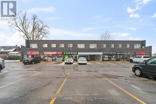 130 King St E in Clarington, ON - Building Photo