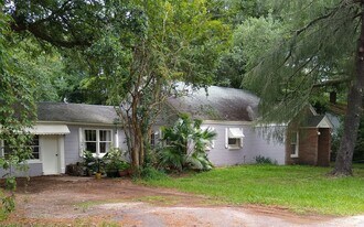 2174 Stonewood Dr in Charleston, SC - Building Photo