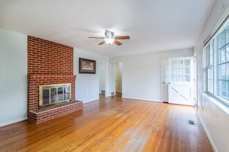 20 Delphia Dr in Brevard, NC - Building Photo - Building Photo