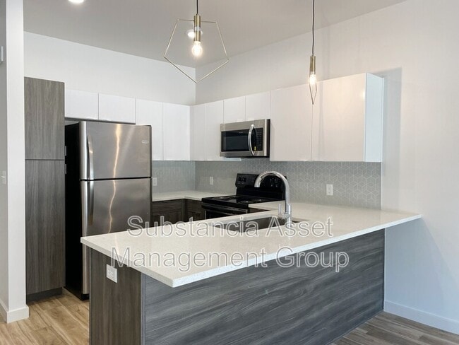 property at 1683 Midtown Pl