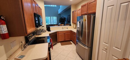 8188 Mulligan Cir in Port St. Lucie, FL - Building Photo - Building Photo