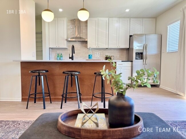 4203 SW Trafficway in Kansas City, MO - Building Photo - Building Photo