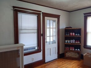 38 Glencoe St, Unit #1 in Boston, MA - Building Photo - Building Photo
