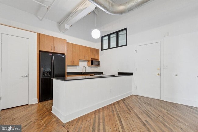 property at 200 Lincoln Ave