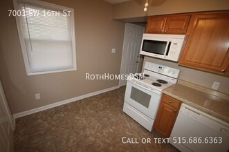 7003 SW 16th St in Des Moines, IA - Building Photo - Building Photo