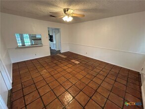 720 Albert St in New Braunfels, TX - Building Photo - Building Photo