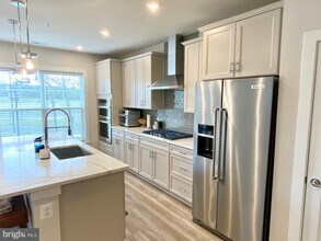106 St Ives Pl in Oxon Hill, MD - Building Photo - Building Photo