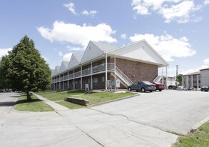 2221 S St in Lincoln, NE - Building Photo