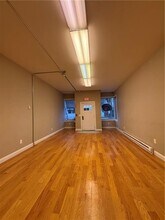 962 Manton Ave in Providence, RI - Foto de edificio - Building Photo