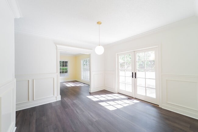 2639 SW Sherwood Dr in Portland, OR - Foto de edificio - Building Photo