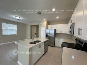 3424 W 110th St in Hialeah, FL - Foto de edificio - Building Photo