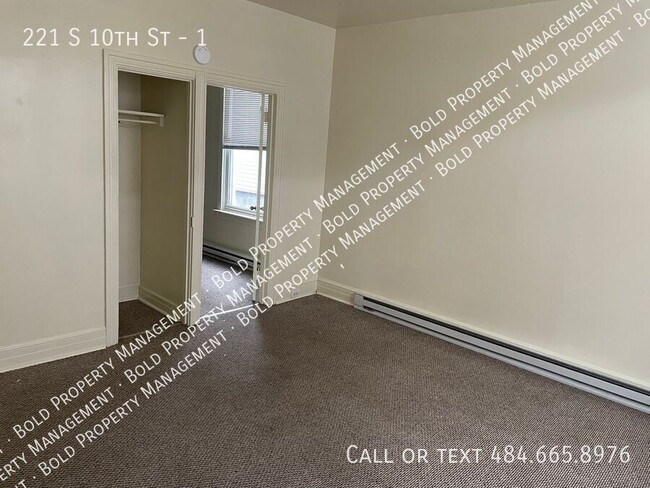 221 S 10th St in Lebanon, PA - Building Photo - Building Photo