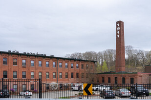 Kettle Brook Lofts Apartments