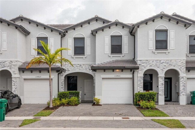property at 13405 SW 287th St
