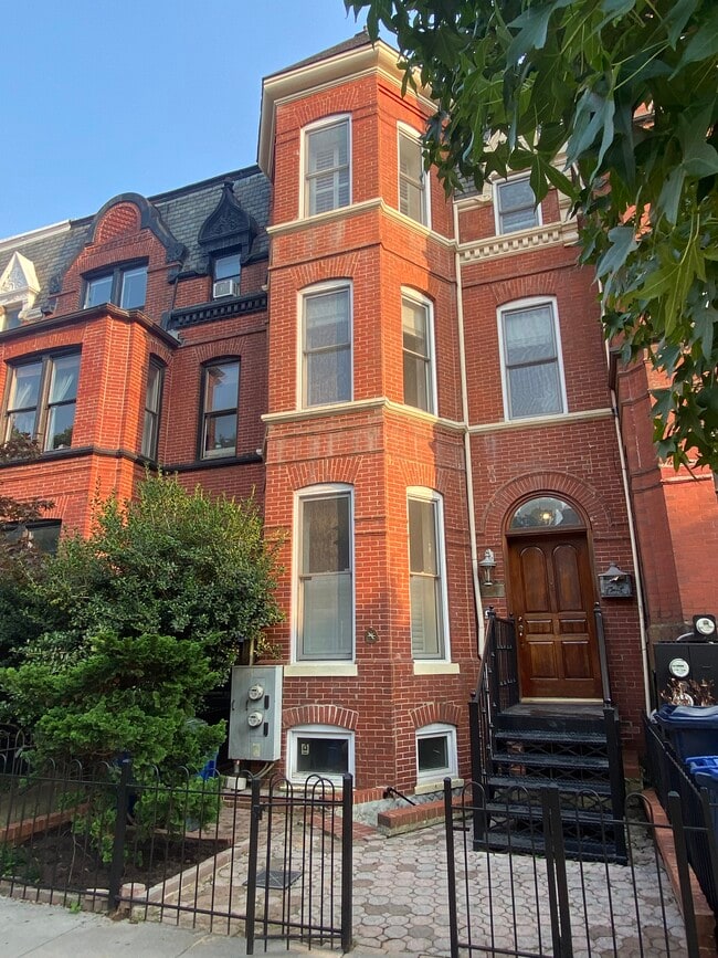 512 M St NW, Unit B