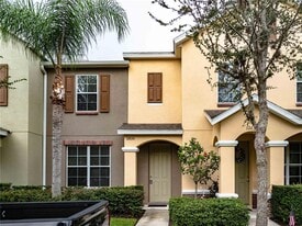 12636 Carlby Cir in Tampa, FL - Building Photo