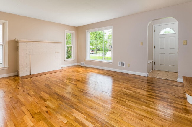 172 Spartan Ave in East Lansing, MI - Building Photo - Building Photo