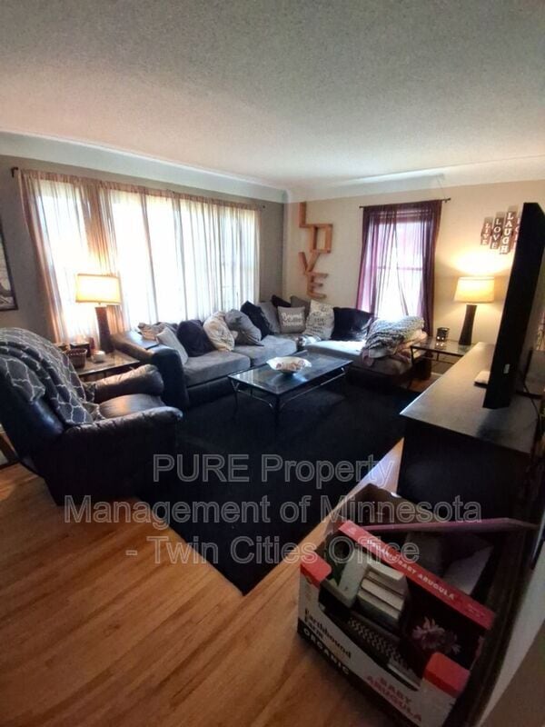 6101 N Colfax Ave in Minneapolis, MN - Building Photo - Building Photo