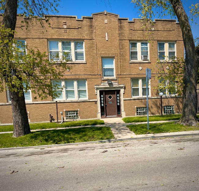4956 W Crystal St in Chicago, IL - Building Photo - Building Photo
