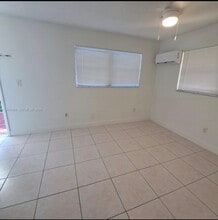 4760 SW 66th Terrace in Davie, FL - Building Photo - Building Photo