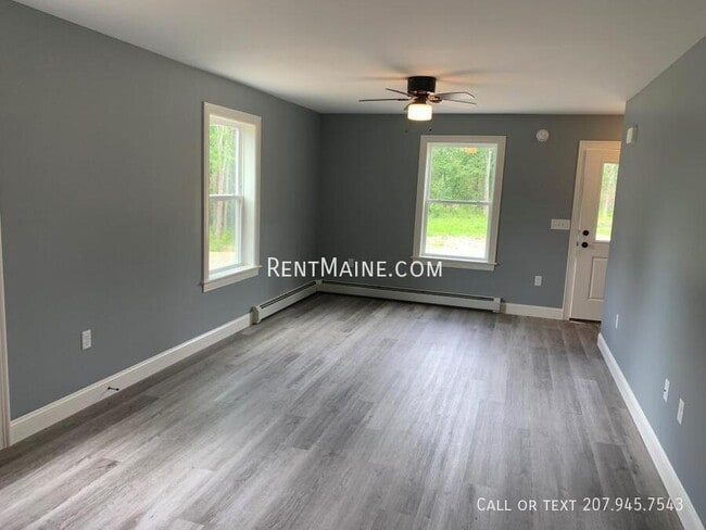 17 Twin Oak Dr in Glenburn, ME - Building Photo - Building Photo