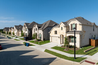 Argyle Crossing in Argyle, TX - Foto de edificio - Building Photo