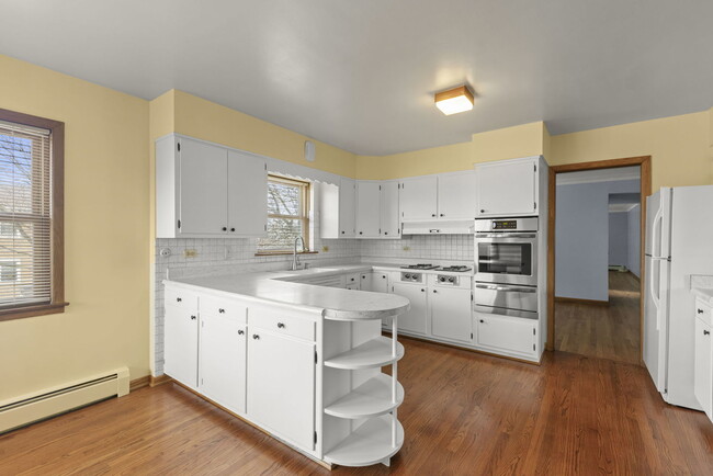 6401 W 52nd St in Chicago, IL - Building Photo - Building Photo