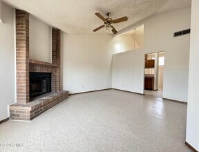11357 Lake Erie Dr in El Paso, TX - Building Photo - Building Photo