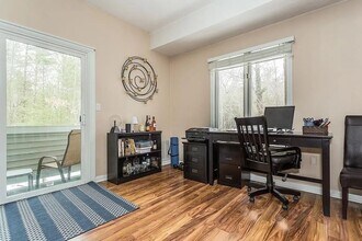 118 Burkhall St in Weymouth, MA - Foto de edificio - Building Photo