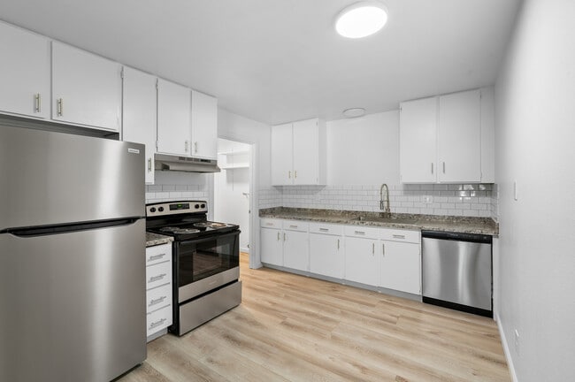 property at 2104 rosamond ave shasta lake apt 2