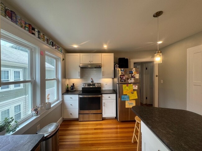 16 Corinthian Rd, Unit 2