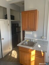 51 Broad St in Norwich, CT - Building Photo - Building Photo