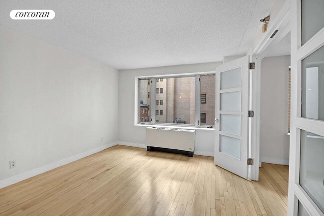 53 Boerum Pl in Brooklyn, NY - Foto de edificio - Building Photo