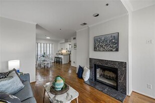 4303 Buena Vista St in Dallas, TX - Building Photo