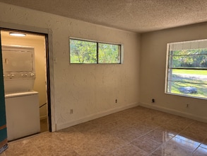 10021 Northview Dr in Wills Point, TX - Building Photo - Building Photo