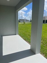 317 Wharf Wy in Winter Haven, FL - Building Photo - Building Photo