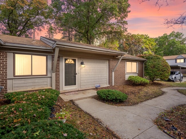 property at 26656 Farmbrook Villa Dr