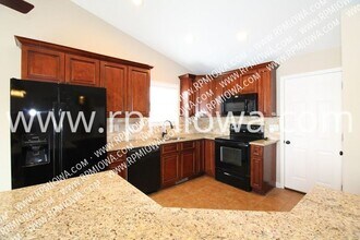 3108 NW 19th St in Ankeny, IA - Building Photo - Building Photo