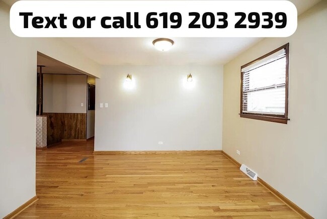7742 Long Ave in Burbank, IL - Building Photo - Building Photo