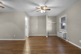 7036 Raider Rd, Unit 1104 in Bonne Terre, MO - Foto de edificio - Building Photo