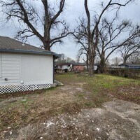 6810 Bleker St photo'