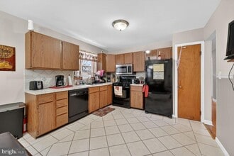 8103 Turner St in Fort Washington, MD - Building Photo - Building Photo