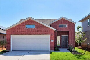 113 Standing Rock Ln in Marble Falls, TX - Building Photo