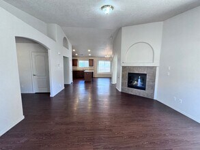 3021 Desert Sage Ave SW in Los Lunas, NM - Building Photo - Building Photo