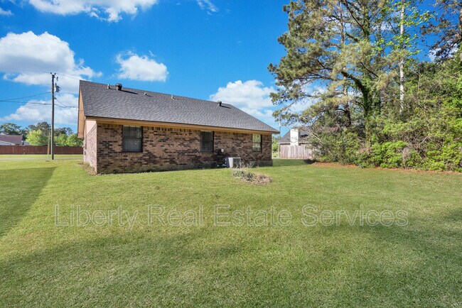 25 Hunters Branch Dr in Allenhurst, GA - Building Photo - Building Photo