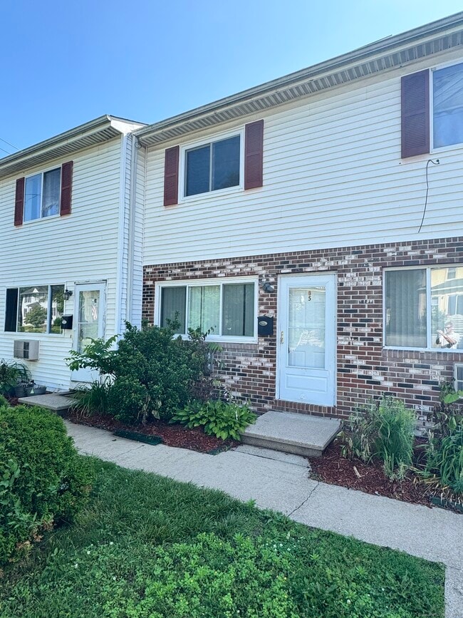 property at 581 Highland Ave