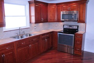 41 Oxford St, Unit B