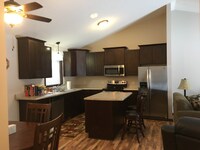 555 Roosevelt St S photo'