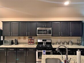 9411 Paloma Creek Dr in Tomball, TX - Building Photo - Building Photo