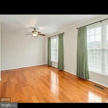 20871 Grisdale Terrace in Sterling, VA - Building Photo - Building Photo